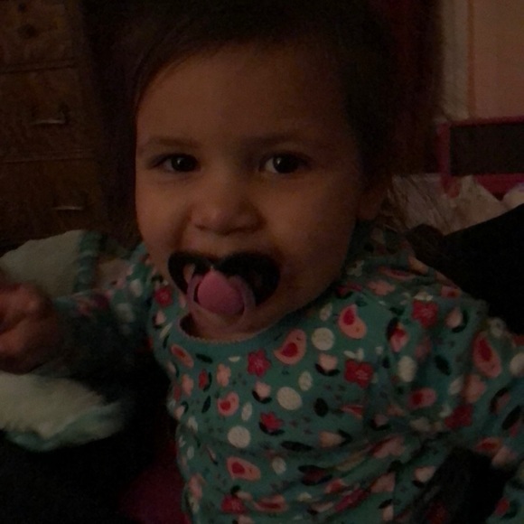 Meet your Posher, Nicole - Picture 1 of 1